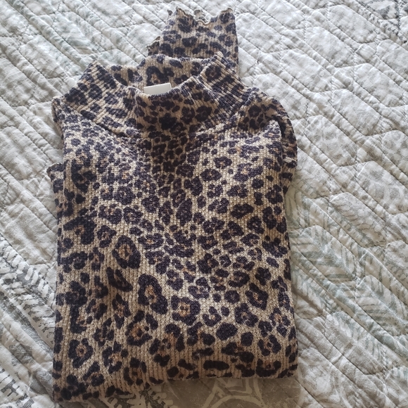 Leopard Print Top - Picture 5 of 5